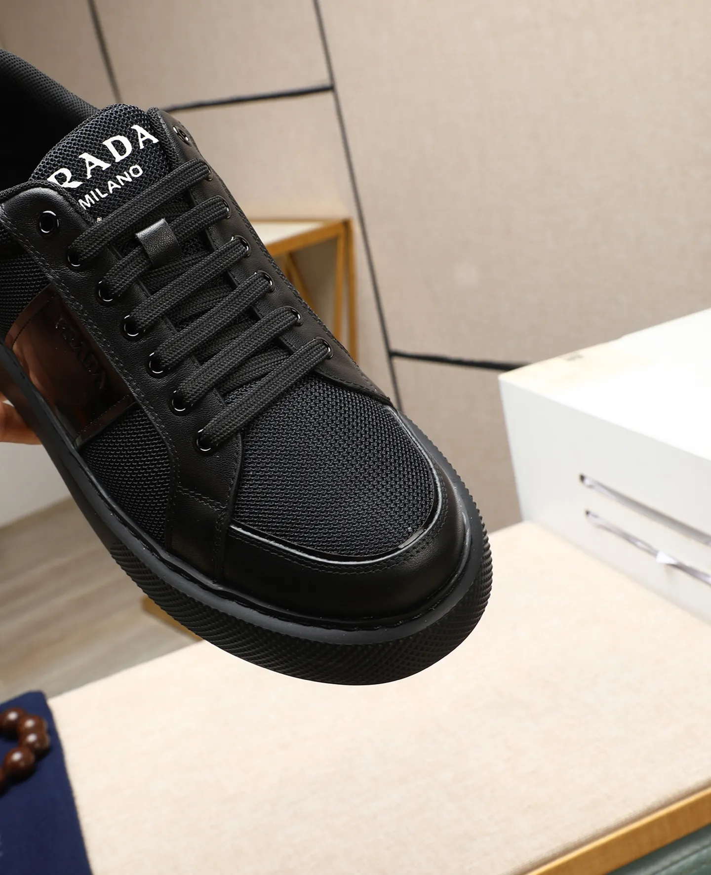 Men's shoes 💰580 [PRADA] Prada - High-end quality original order - Upper: 🔝 silk calfskin, brand canvas cloth, brand metal fasteners - Lining: mesh, foot pads; top-grade cowhide - Outsole: ultra-light TPU foam; molded outsole - Ultra-high quality control·Fine workmanship: highlighted (high-end·luxury·grade) -Size: 38-44 (45 can be customized) Wang